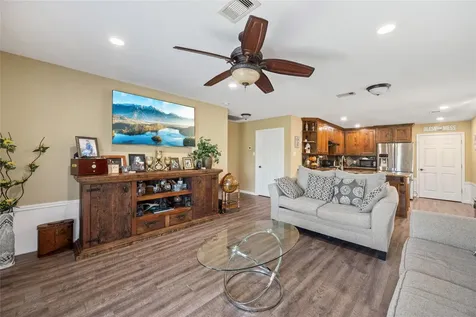 501 County Road 2276 Cleveland TX 77327