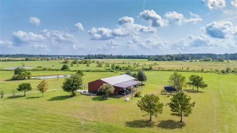 501 County Road 2276 Cleveland TX 77327