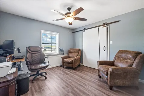 501 County Road 2276 Cleveland TX 77327