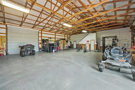 501 County Road 2276 Cleveland TX 77327