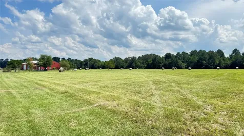 501 County Road 2276 Cleveland TX 77327