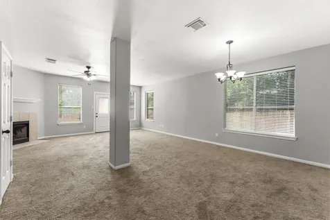 2822 Whitman Drive Montgomery TX 77356