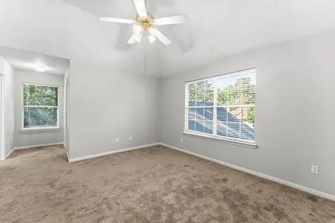 2822 Whitman Drive Montgomery TX 77356
