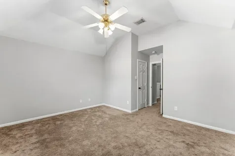 2822 Whitman Drive Montgomery TX 77356