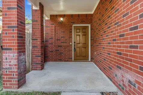 2822 Whitman Drive Montgomery TX 77356