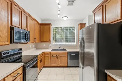 2822 Whitman Drive Montgomery TX 77356