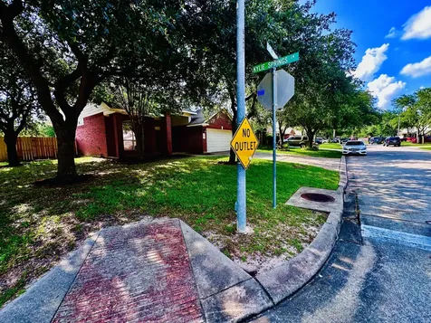 11803 Remington Run Lane Houston TX 77066