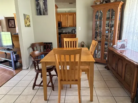 611 W Trout Kirbyville TX 75956