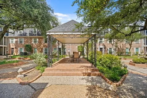 357 N Post Oak Lane 101 Houston TX 77024