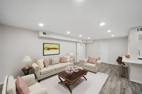 357 N Post Oak Lane 101 Houston TX 77024