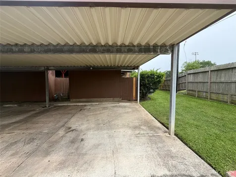 1524 Poplar Cove Street La Porte TX 77571