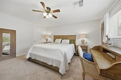 207 Briar Ridge Drive Bellville TX 77418