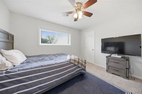 207 Briar Ridge Drive Bellville TX 77418