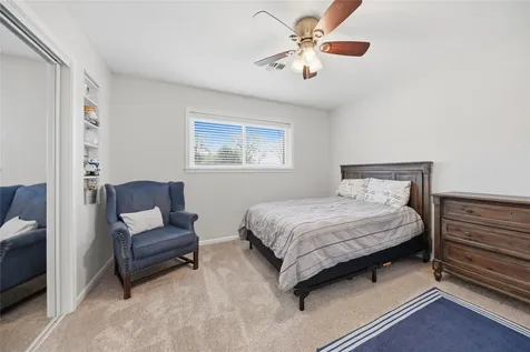 207 Briar Ridge Drive Bellville TX 77418