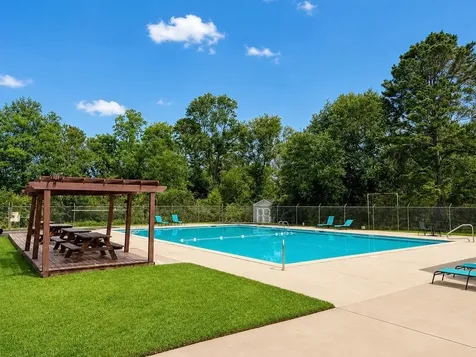 207 Briar Ridge Drive Bellville TX 77418