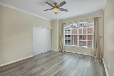 2111 Welch Street B201 Houston TX 77019
