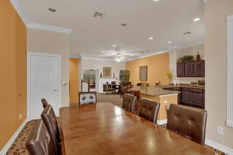 2111 Welch Street B201 Houston TX 77019