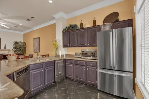 2111 Welch Street B201 Houston TX 77019
