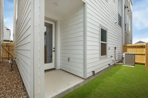 5824 Highland Sun Lane Houston TX 77091