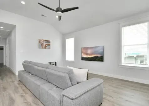 22814 Camino Street Galveston TX 77554