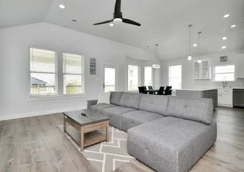22814 Camino Street Galveston TX 77554