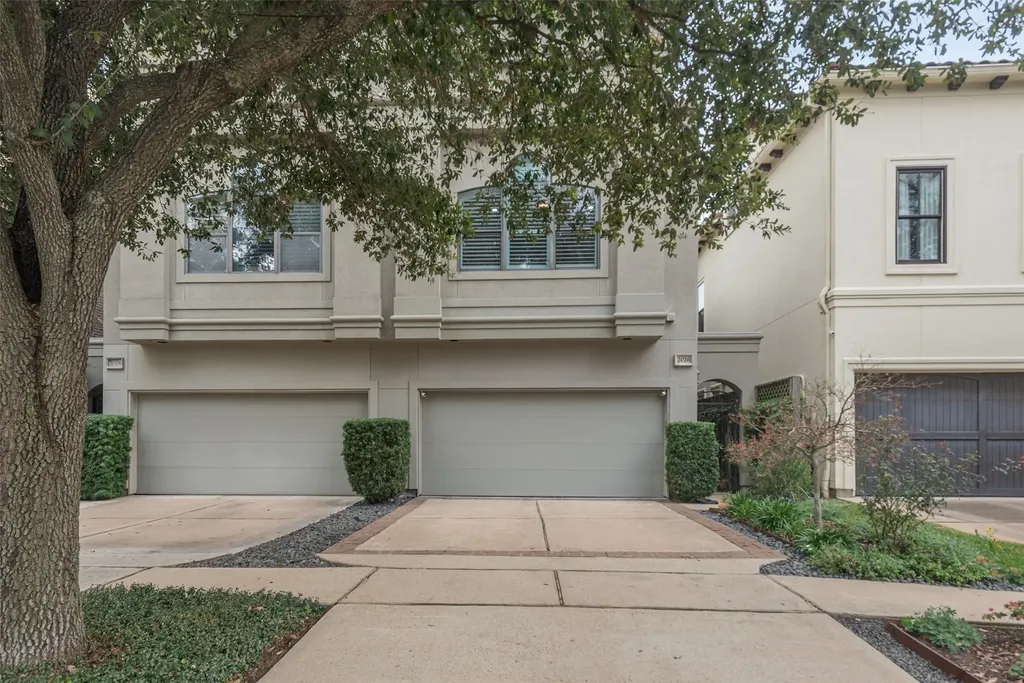 2026 Elmen Street Houston TX 77019