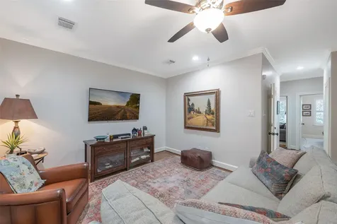 2026 Elmen Street Houston TX 77019