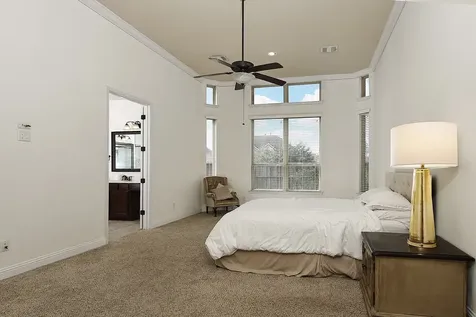 27 Tioga Place The Woodlands TX 77375