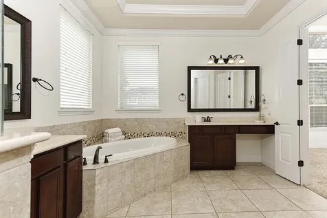 27 Tioga Place The Woodlands TX 77375