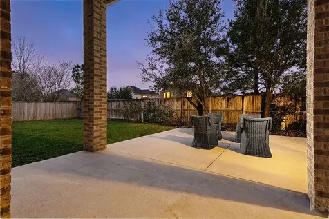 27 Tioga Place The Woodlands TX 77375