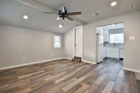 115 5th Street Sugar Land TX 77498