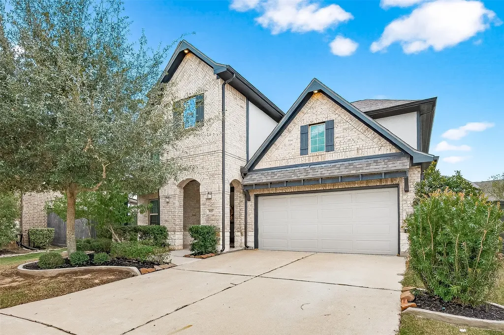 907 Warm Summer Drive Richmond TX 77406