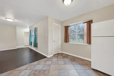 6619 Wolf Run Drive Wharton TX 77488