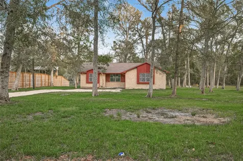 6619 Wolf Run Drive Wharton TX 77488