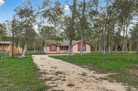 6619 Wolf Run Drive Wharton TX 77488