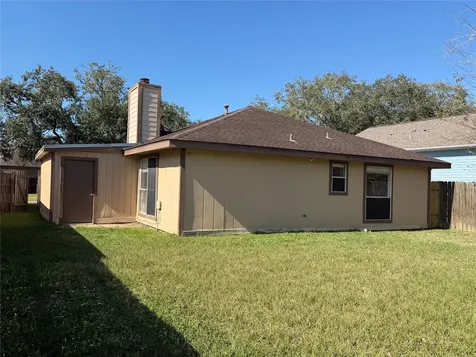 4503 Rattan Avenue Bay City TX 77414