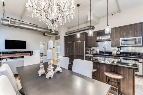 705 Main Street 704 Houston TX 77002
