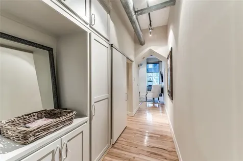705 Main Street 704 Houston TX 77002