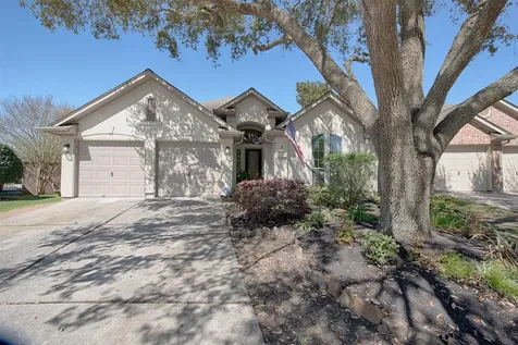 2442 Fairway Pointe Drive League City TX 77573