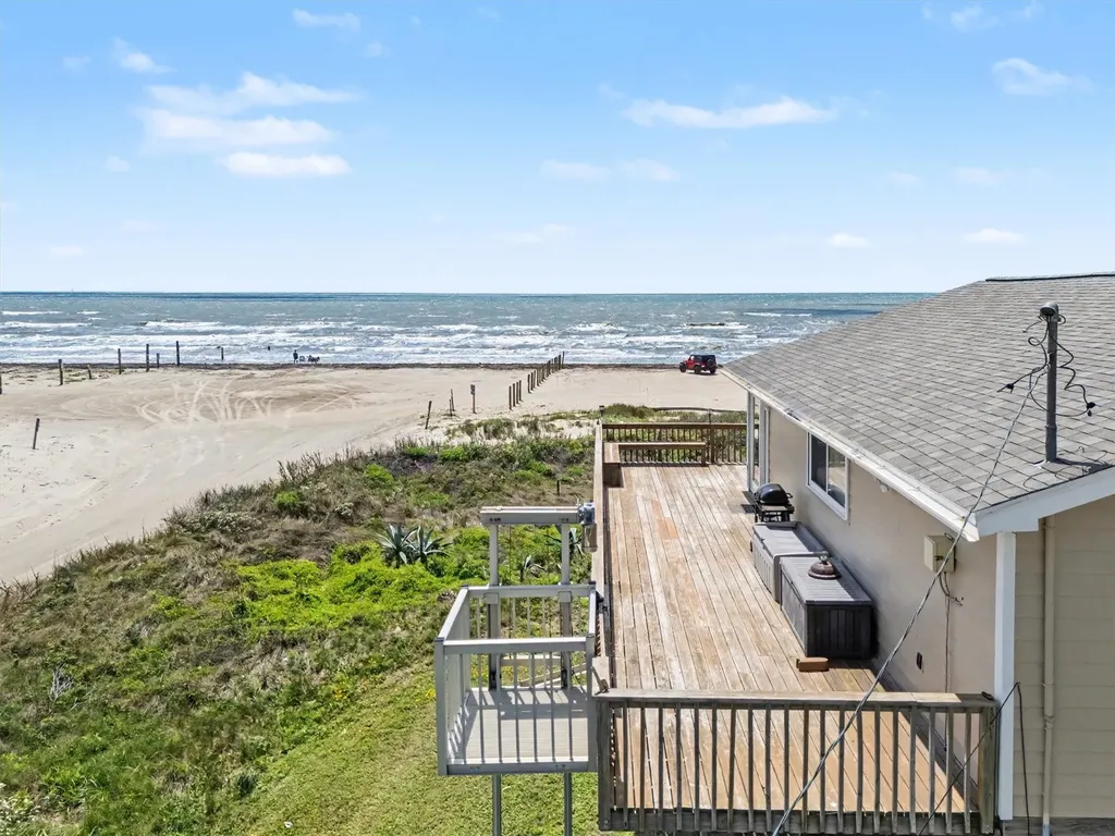16505 Jamaica Beach Road Jamaica Beach TX 77554