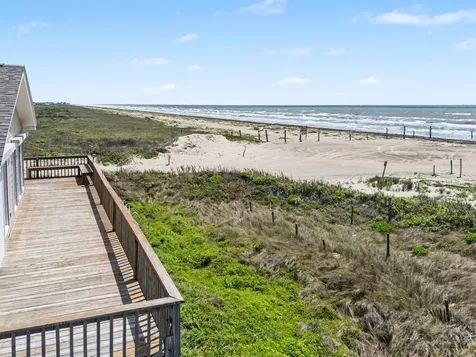 16505 Jamaica Beach Road Jamaica Beach TX 77554