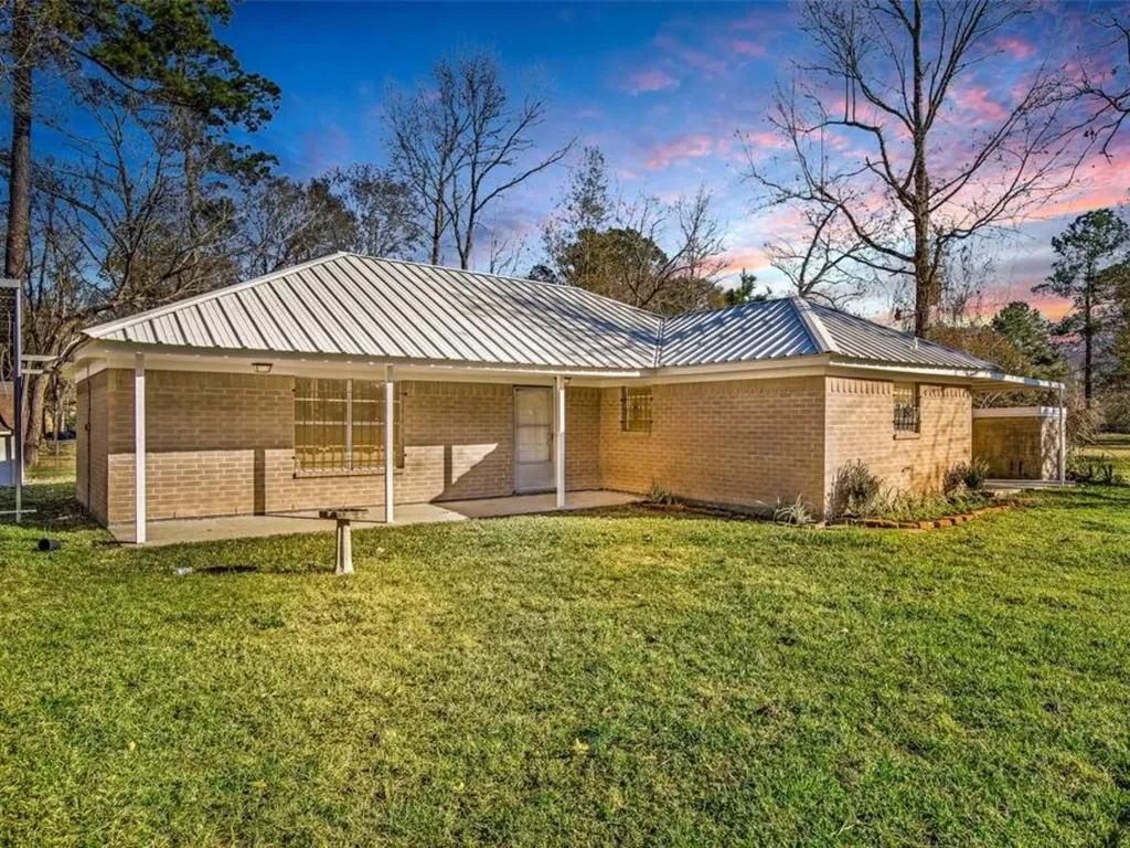26785 Fm 2090 Road Splendora TX 77372