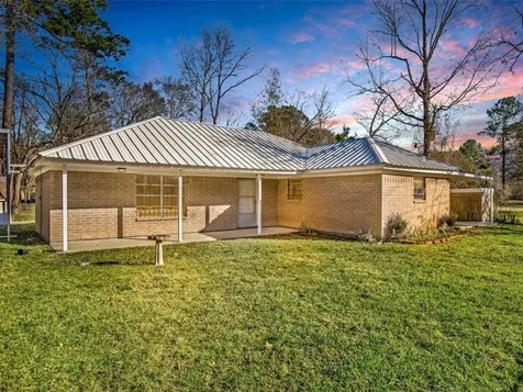 26785 Fm 2090 Road Splendora TX 77372