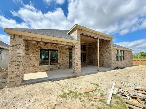 323 Louvenia Court Pinehurst TX 77362