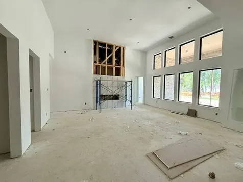 323 Louvenia Court Pinehurst TX 77362