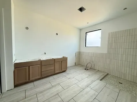 323 Louvenia Court Pinehurst TX 77362