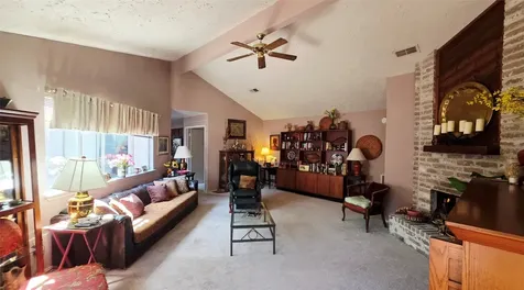 3919 Vineyard Drive Houston TX 77082