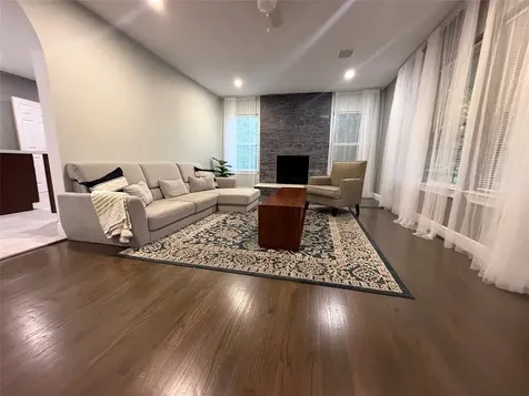 7135 Cayton Street Houston TX 77061
