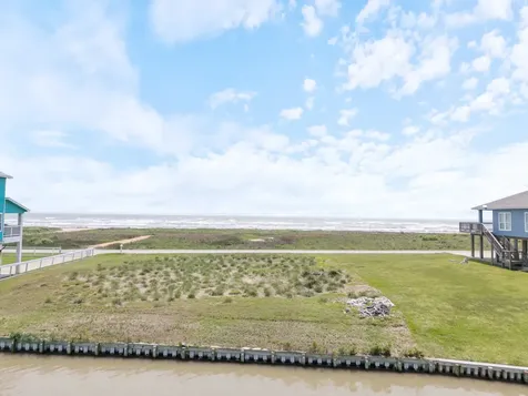 Lot 4 County Road 230, Lot 4 Sargent TX 77414