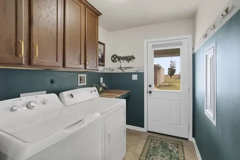 9016 Dixie Lane Needville TX 77461